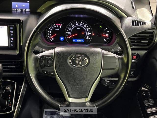 Toyota VOXY 2019-05 321615-12