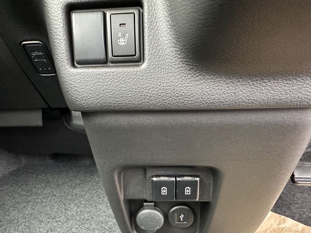 Suzuki SPACIA 2023-08 24796-24
