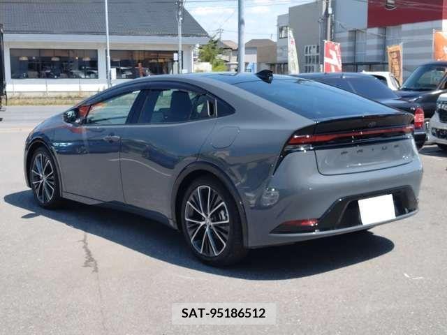 Toyota PRIUS 2024-03 332988-3