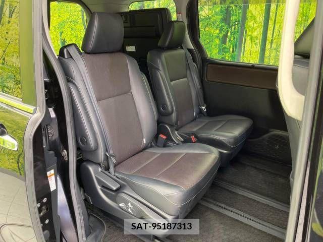 Toyota ESQUIRE 2015-04 297180-9