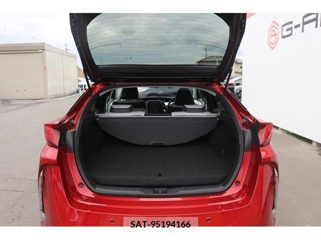 Toyota PRIUS PHV 2017-03 244136-9