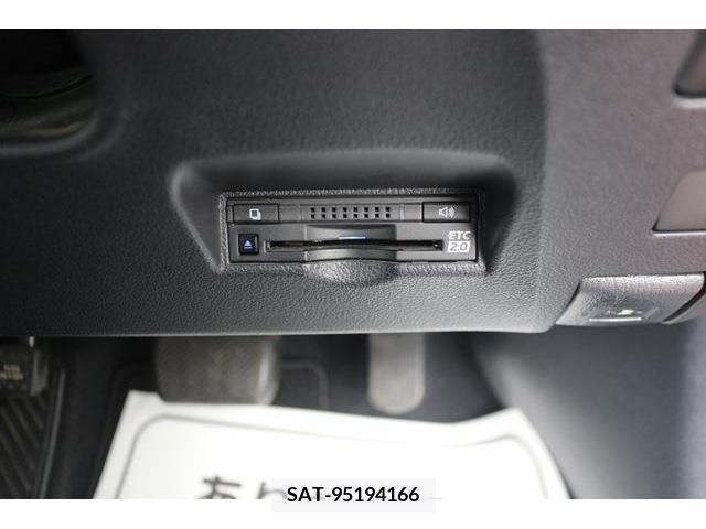 Toyota PRIUS PHV 2017-03 244136-17