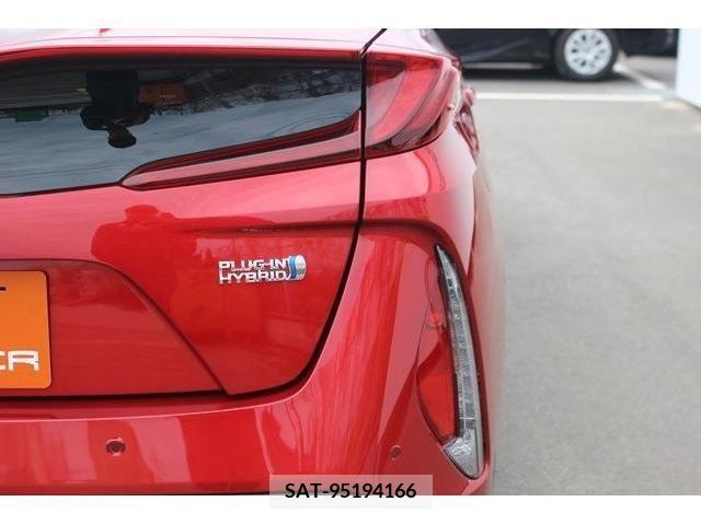 Toyota PRIUS PHV 2017-03 244136-5