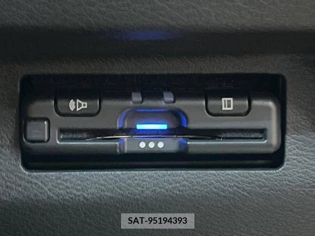 Nissan KICKS 2020-06 274060-7