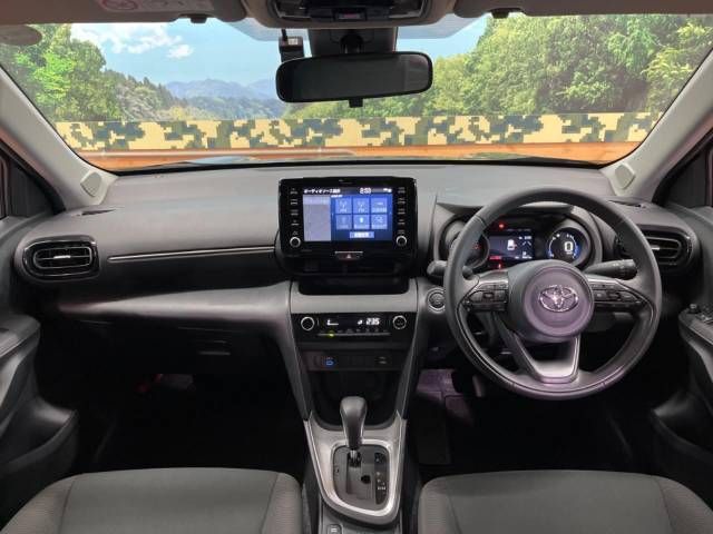Toyota YARIS CROSS 2023-07 195191-1