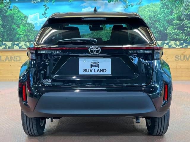 Toyota YARIS CROSS 2023-07 195191-17