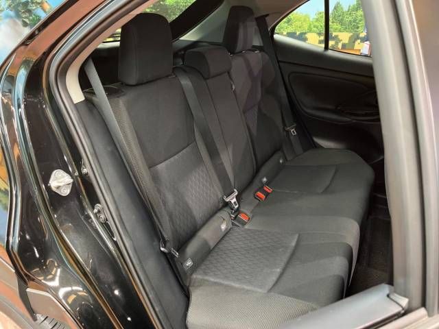 Toyota YARIS CROSS 2023-07 195191-12