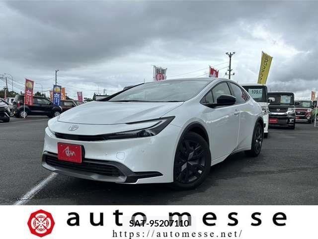 Toyota PRIUS 2023-06 313513-0
