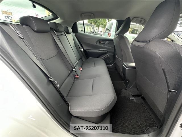 Toyota PRIUS 2023-06 313513-16