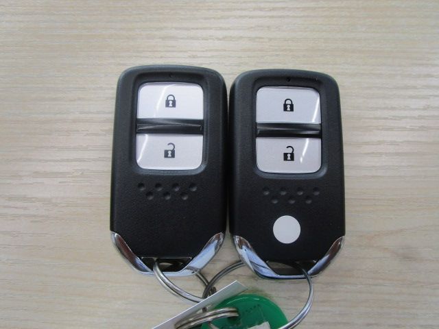 Honda FIT 2015-10 19435-20