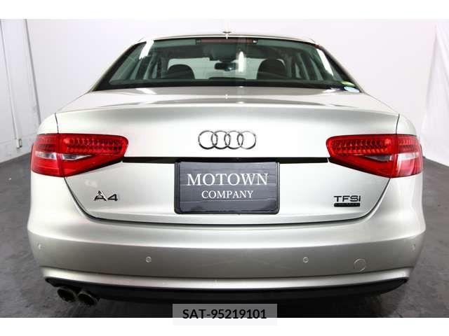 Audi A4 2015-08 317783-2