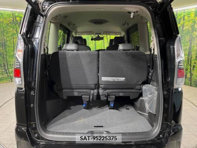 Nissan SERENA 2019-06 284216-10