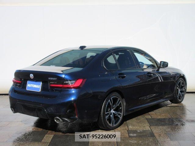 Bmw 3 SERIES 2023-04 210123-2