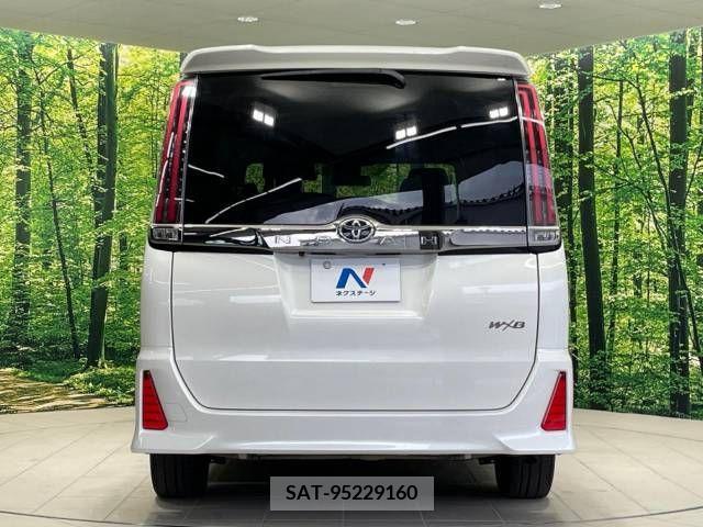 Toyota NOAH 2018-01 392834-16