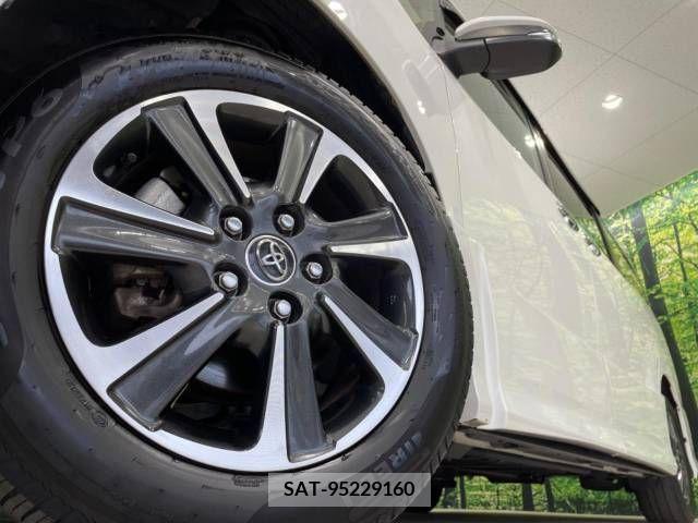 Toyota NOAH 2018-01 392834-14