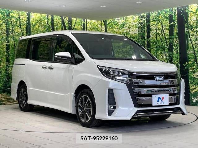 Toyota NOAH 2018-01 392834-17