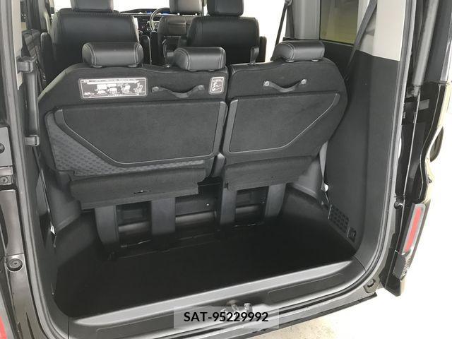 Honda STEP WGN 2017-05 286172-18
