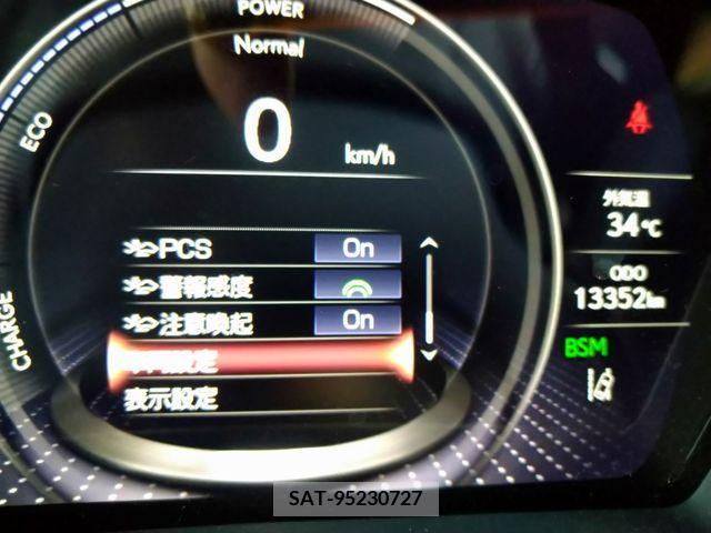 Lexus LS 2017-11 388232-13