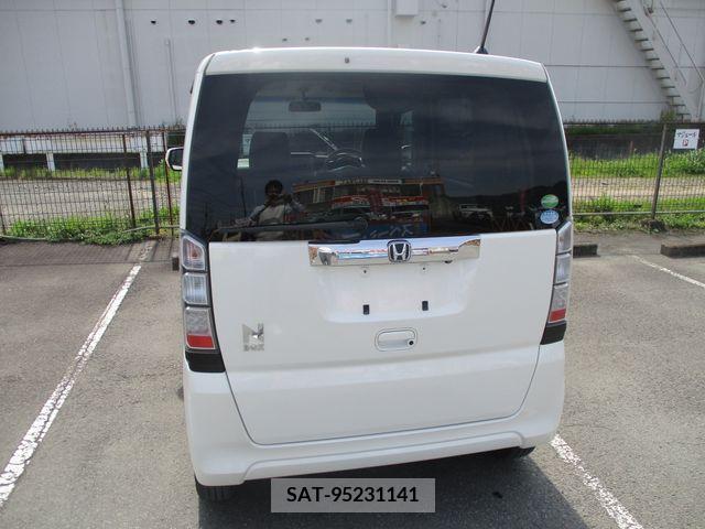 Honda N BOX 2013-04 235637-2