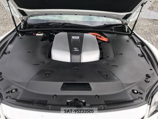 Lexus LS 2018-03 242437-29