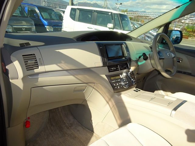 Toyota ESTIMA HYBRID 2011-12 195358-17