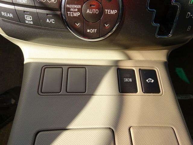 Toyota ESTIMA HYBRID 2011-12 195358-21