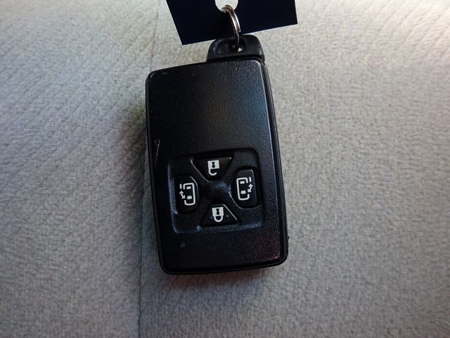 Toyota ESTIMA HYBRID 2011-12 195358-29