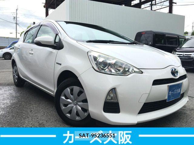 Toyota AQUA 2013-01 327254-1