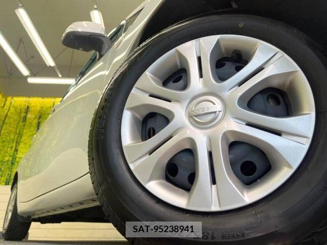 Nissan NOTE 2013-09 327681-13