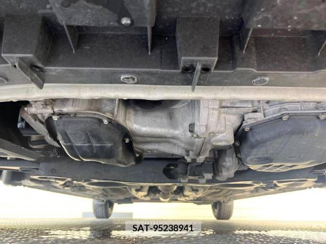 Nissan NOTE 2013-09 327681-19