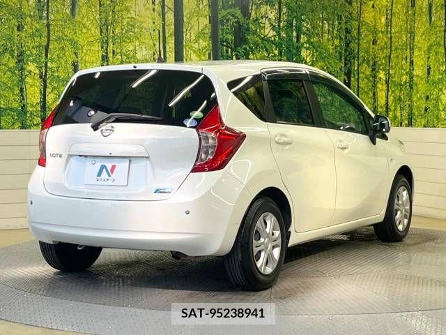 Nissan NOTE 2013-09 327681-17