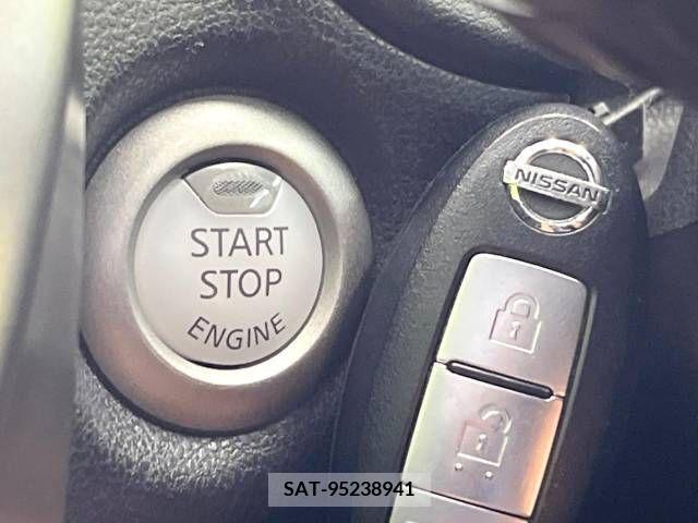 Nissan NOTE 2013-09 327681-4