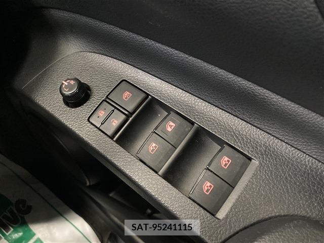 Toyota SIENTA 2017-03 285094-19