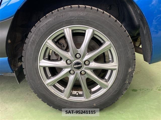 Toyota SIENTA 2017-03 285094-8