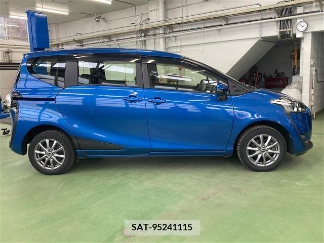 Toyota SIENTA 2017-03 285094-3