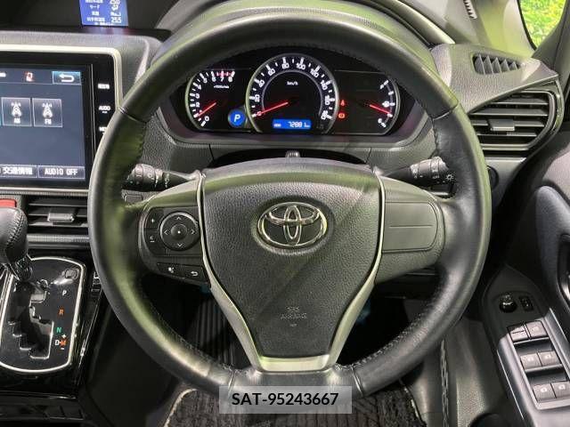 Toyota VOXY 2016-08 288986-12