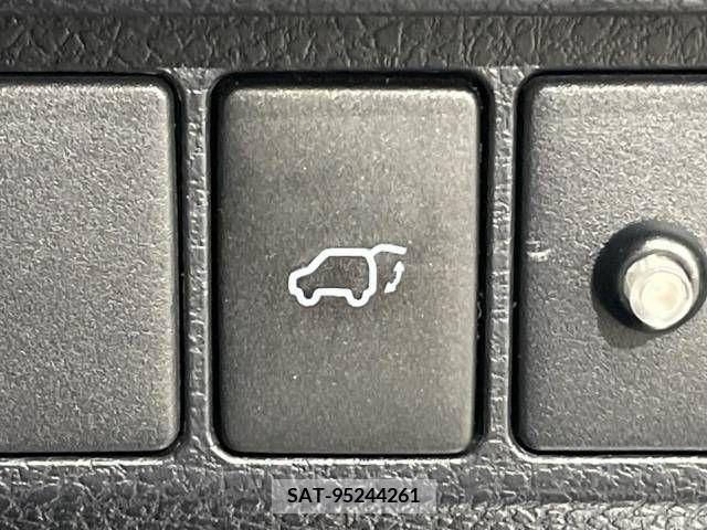 Toyota HARRIER 2015-07 321808-7