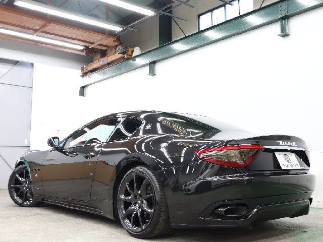 Maserati GRANTURISMO 2016-11 193438-2
