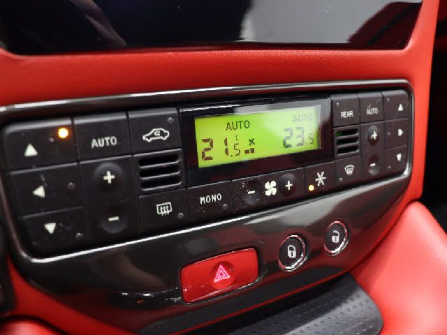 Maserati GRANTURISMO 2016-11 193438-25