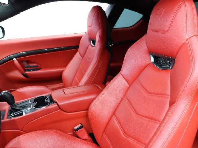 Maserati GRANTURISMO 2016-11 193438-15