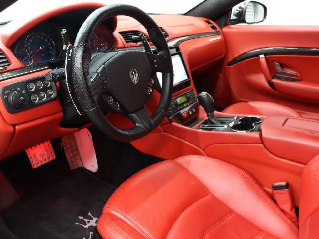 Maserati GRANTURISMO 2016-11 193438-13