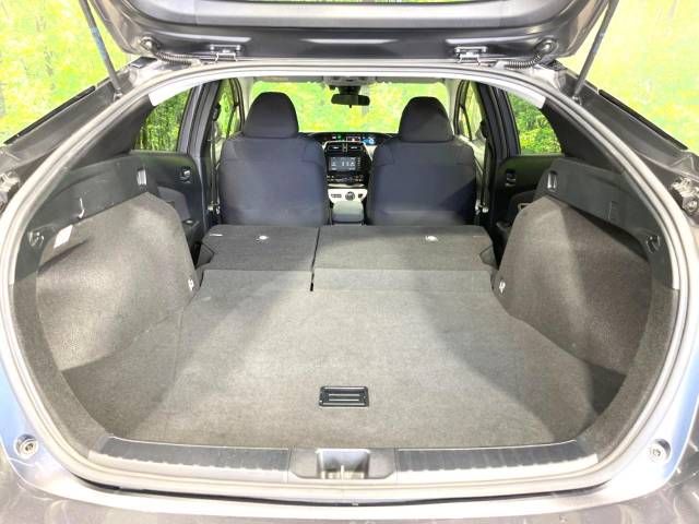 Toyota PRIUS 2018-10 21268-10