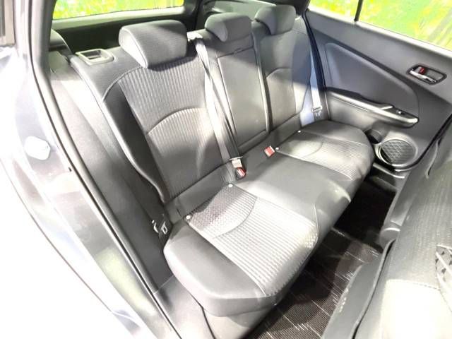 Toyota PRIUS 2018-10 21268-9