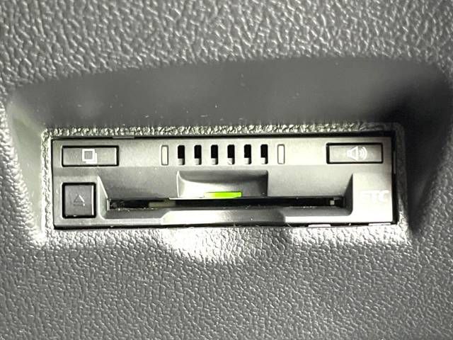 Toyota PRIUS 2018-10 21268-5