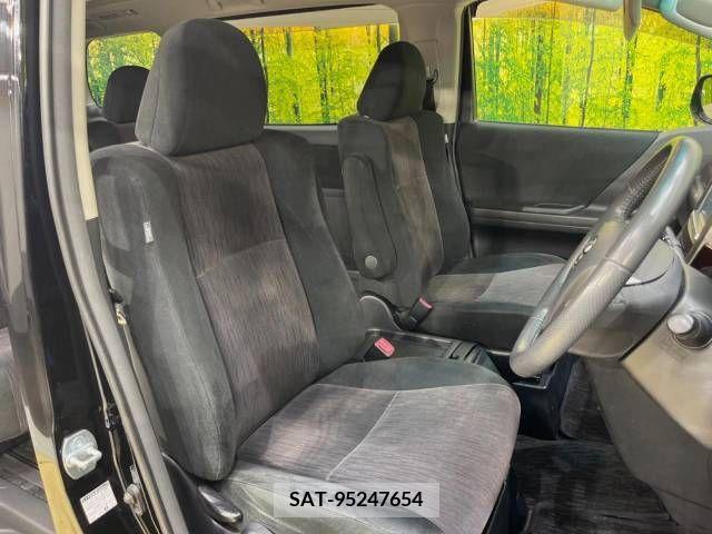 Toyota VELLFIRE 2014-05 377458-8