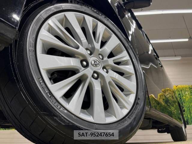 Toyota VELLFIRE 2014-05 377458-14