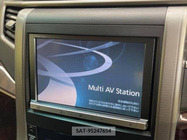 Toyota VELLFIRE 2014-05 377458-3