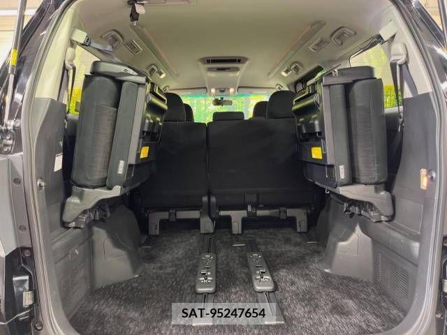 Toyota VELLFIRE 2014-05 377458-11
