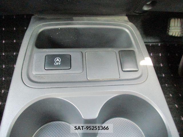 Mitsubishi MIRAGE 2018-01 299062-19