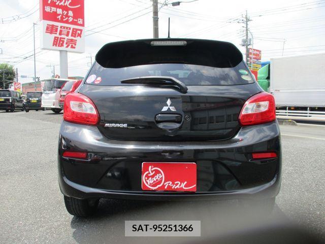 Mitsubishi MIRAGE 2018-01 299062-5